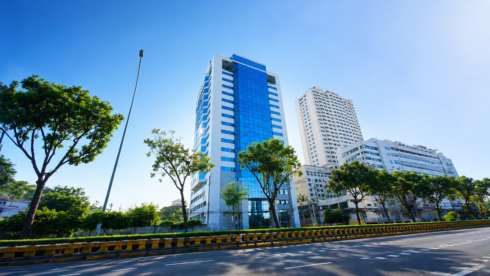 Ratchada One Building street view — Zero Optimize HQ on Ratchadaphisek Road